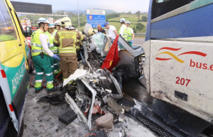 Accidente Castrobus en A-8 Ortuella (3)