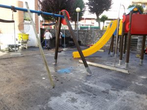 Inicio Obras Parque Infantil Marineros 16-jun (1)