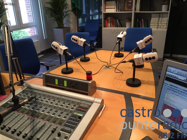 VUELVE LA TERTULIA DE CONCEJALES A CASTRO PUNTO RADIO