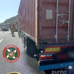Incendio ruedas camión viaducto Ontón (3)