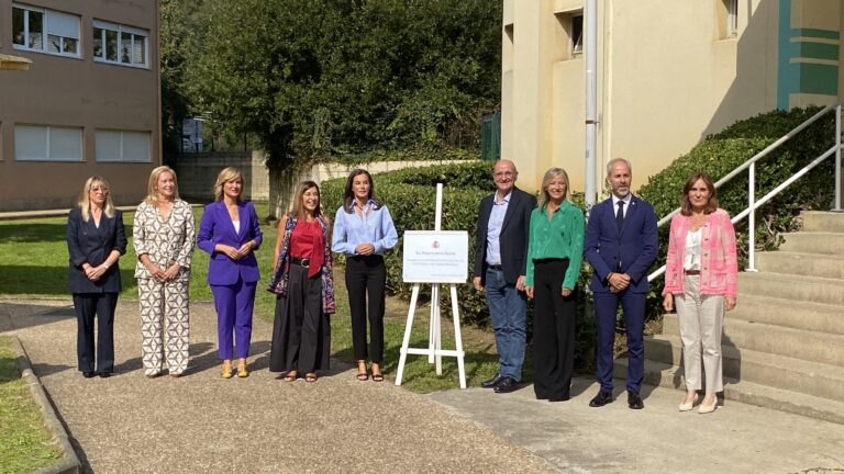 LA REINA LETIZIA PRESIDE EL ACTO DE APERTURA DEL CURSO DE FORMACIÓN PROFESIONAL EN EL IES JOSÉ ZAPATERO DE CASTRO URDIALES