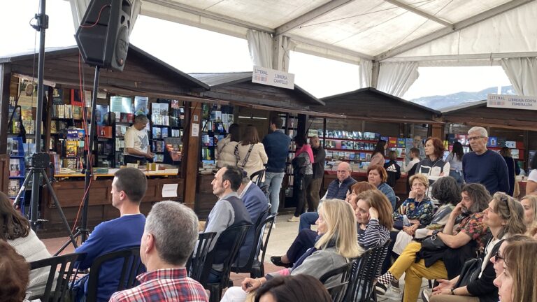 EL AYUNTAMIENTO HA CONSEGUIDO SUBVENCIONES POR IMPORTE DE 14.800 EUROS PARA LA FERIA DEL LIBRO CELEBRADA EL PASADO MES DE ABRIL