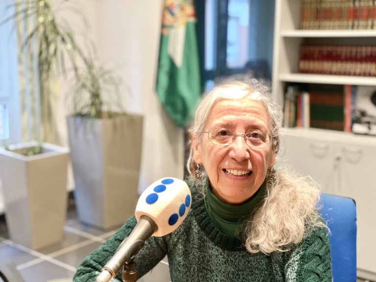 ANABEL RASCÓN, CASTREÑA COAUTORA DEL LIBRO “EMILIA SUSANA”, NOS HABLA DE ESTA HISTORIA FAMILIAR QUE SE PRESENTA MAÑANA EN LA RESIDENCIA