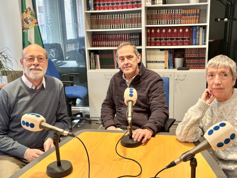 CONOCEMOS LA INTENSA ACTIVIDAD DEL GRUPO DE MONTAÑA DE CASTRO URDIALES, QUE ORGANIZA RUTAS CADA DOS SEMANAS A LAS QUE ACUDEN ENTRE 40 Y 45 PARTICIPANTES