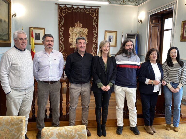 CERCA DE UN CENTENAR DE ALUMNOS DE LA LOCALIDAD VALENCIANA DE PAIPORTA VISITARÁN EN MAYO CASTRO URDIALES EN UNA INICIATIVA SOLIDARIA DE INTERCAMBIO PROMOVIDA POR LOS CENTROS DE SECUNDARIA CASTREÑOS