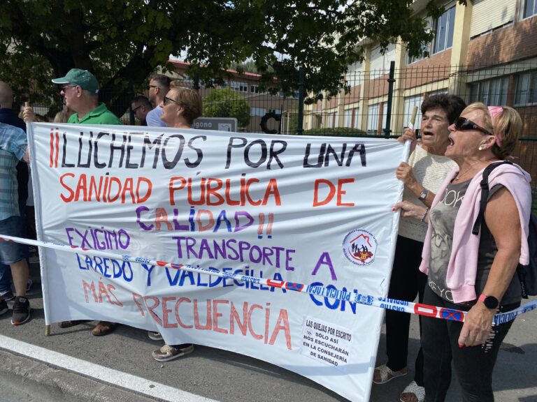 LA PLATAFORMA DE PENSIONISTAS DE CASTRO URDIALES REMITE UN ESCRITO AL DEFENSOR DEL PUEBLO «CANSADOS DE PEDIR A NUESTROS POLÍTICOS MEJORAS EN LA SANIDAD PÚBLICA Y EN EL TRANSPORTE A HOSPITALES»