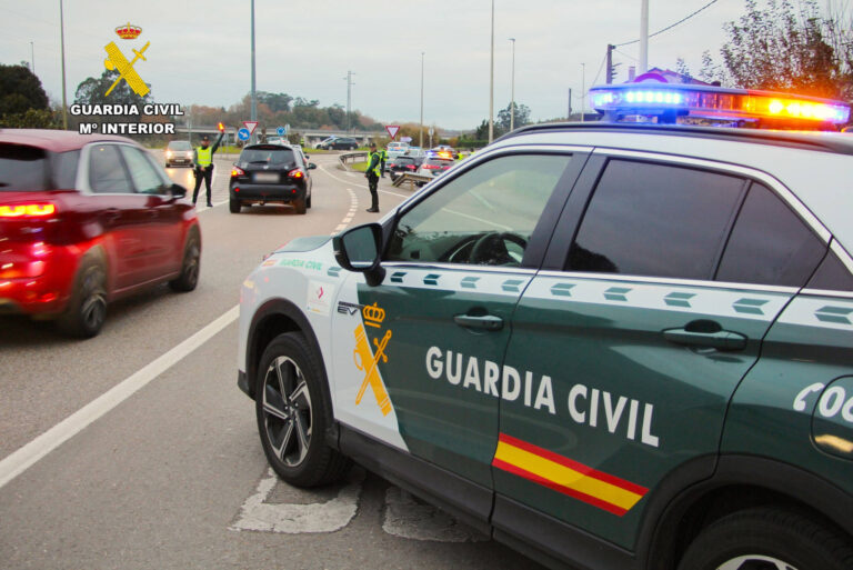 LA GUARDIA CIVIL DETIENE AL PRESUNTO AUTOR DE CINCO ROBOS EN ESTABLECIMIENTOS DE CASTRO URDIALES