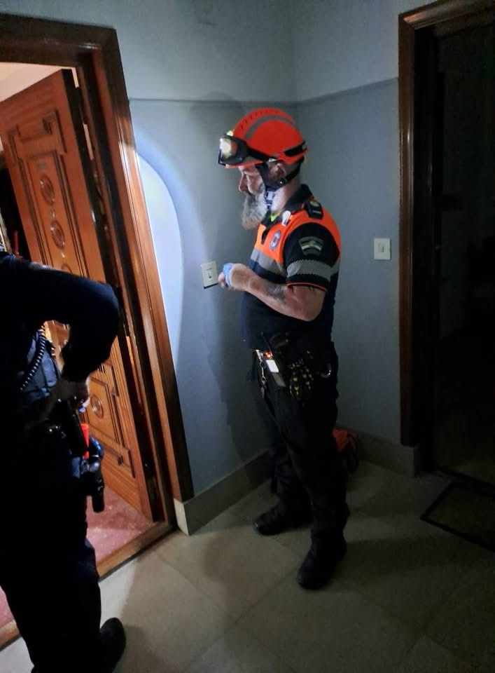 LOS CUERPOS DE SEGURIDAD Y ASISTENCIA DE CASTRO URDIALES RESCATARON AYER “EN TORNO A 30 PERSONAS DE ASCENSORES PARADOS POR EL APAGÓN”