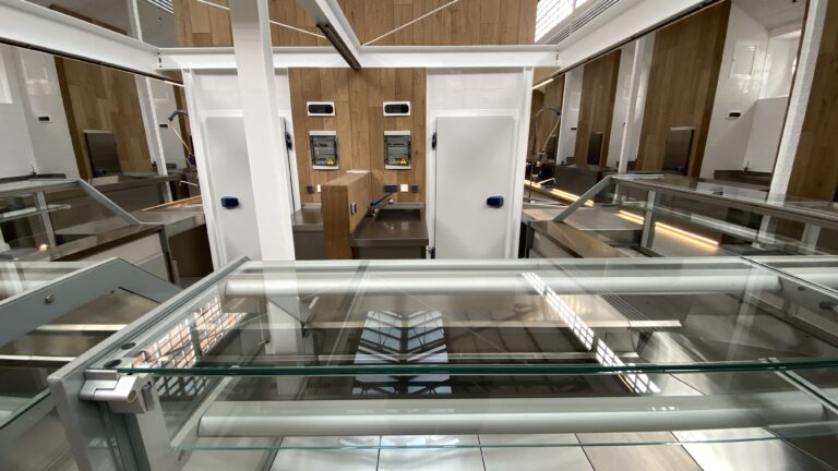 LA COMISIÓN DE SERVICIOS A LA CIUDADANÍA DICTAMINARÁ EL MARTES LA ORDENANZA REGULADORA DE LA PLAZA DEL MERCADO UNA VEZ CONCLUIDA SU REFORMA