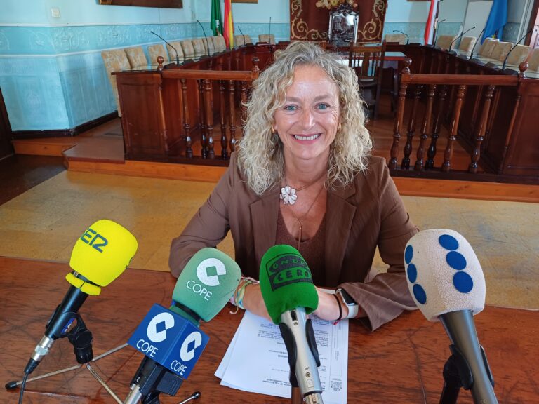 LA JUSTICIA ADOPTA LA MEDIDA CAUTELAR DE SUPRESIÓN DE LOS ACUERDOS DE LA FUNDACIÓN BARQUÍN HERMOSO «QUE SERVÍAN AL CONSEJERO DE EDUCACIÓN COMO EXCUSA PARA CERRAR EL COLEGIO EL PEDREGAL»