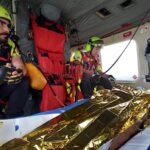 Rescate helicóptero hombre ahogándose Sonabia (3)
