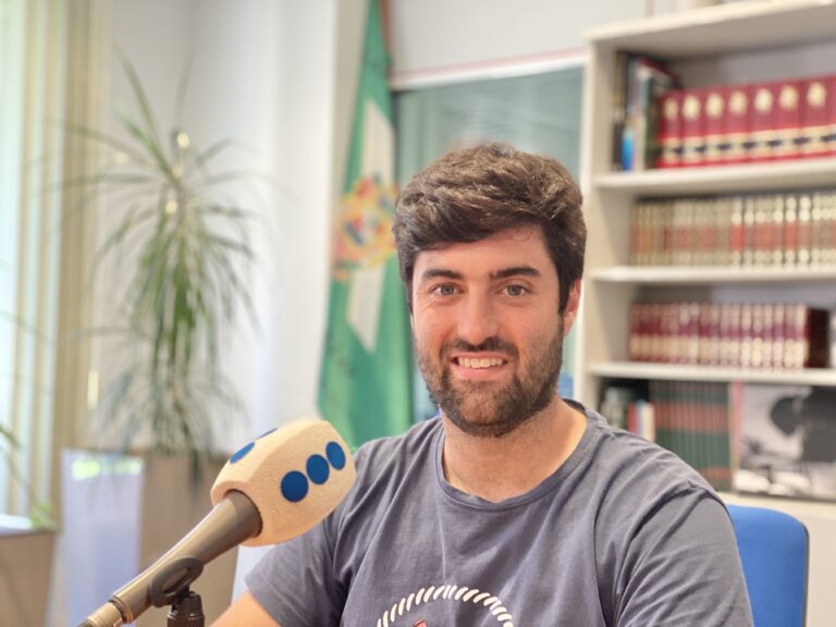 EL PP DEFIENDE QUE «LA ALCALDESA DEBERÁ ASUMIR RESPONSABILIDADES POLÍTICAS» POR EL PROYECTO DE LA BARRERA Y «SI TIENE QUE DAR UN PASO AL LADO, QUE LO DÉ»