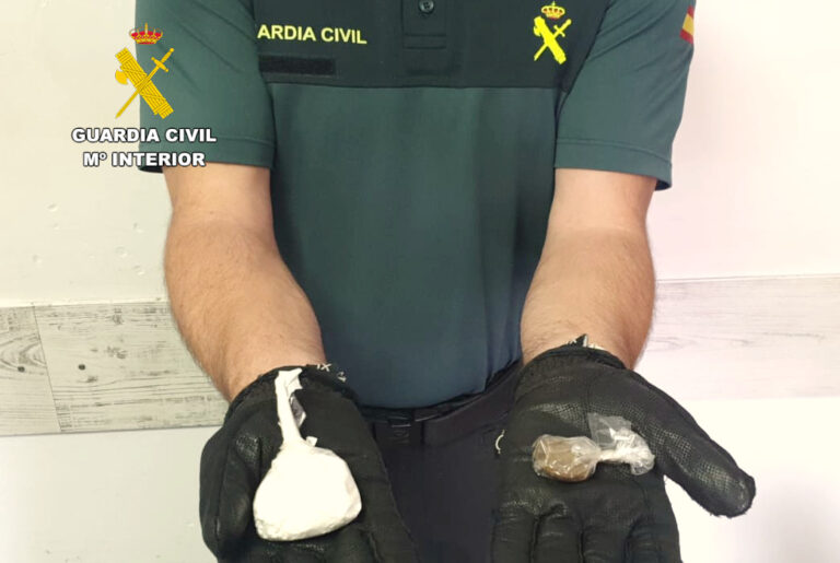 DETENIDO EN CASTRO URDIALES UN VECINO DE LA LOCALIDAD POR UN PRESUNTO DELITO DE TRÁFICO DE DROGAS