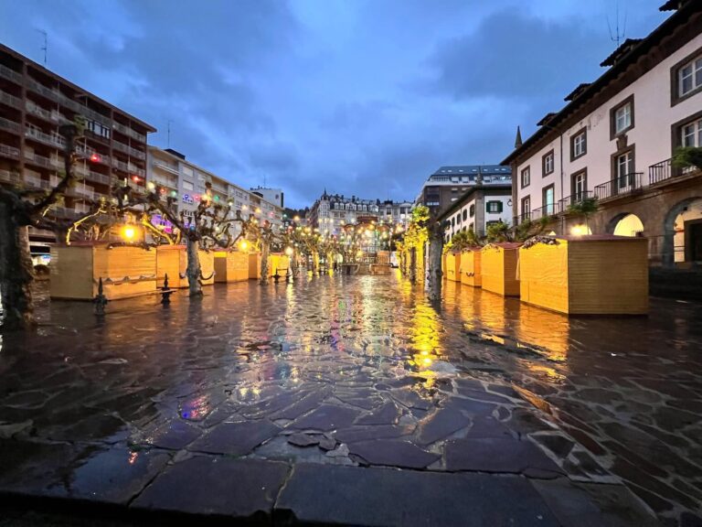 EL AYUNTAMIENTO DE CASTRO URDIALES ANUNCIA LA CONVOCATORIA A LOS COMERCIOS PARA PARTICIPAR EN EL MERCADO NAVIDEÑO