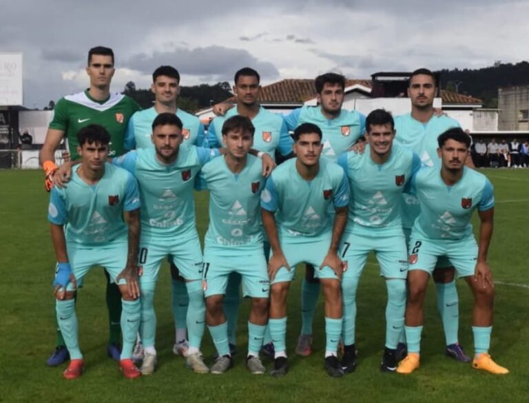EL SÁMANO CONSIGUE SU PRIMER PUNTO EN 2ª RFEF CON UN MERITORIO EMPATE EN VILLAVICIOSA