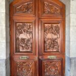 Puerta Casa Consistorial antes de restaurar