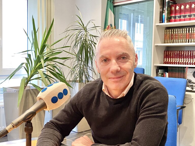 EL ALCALDE DE GURIEZO CREE QUE ES «DE SENTIDO COMÚN» QUE EL MINISTERIO DE TRANSPORTES HAYA DADO MARCHA ATRÁS EN EL TRAZADO DEL TREN SANTANDER-BILBAO, «QUE EN ALGÚN MUNICIPIO ERA DEVASTADOR»