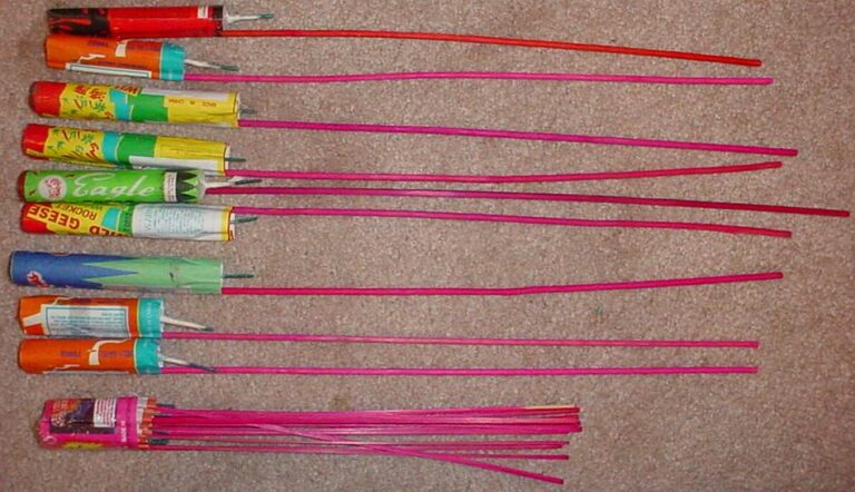 SE AUTORIZA EL USO DE PIROTECNIA EN CASTRO URDIALES DESDE LAS 23:30 HORAS DEL 31 DE DICIEMBRE HASTA LA 1 DE LA MADRUGADA DEL 1 DE ENERO