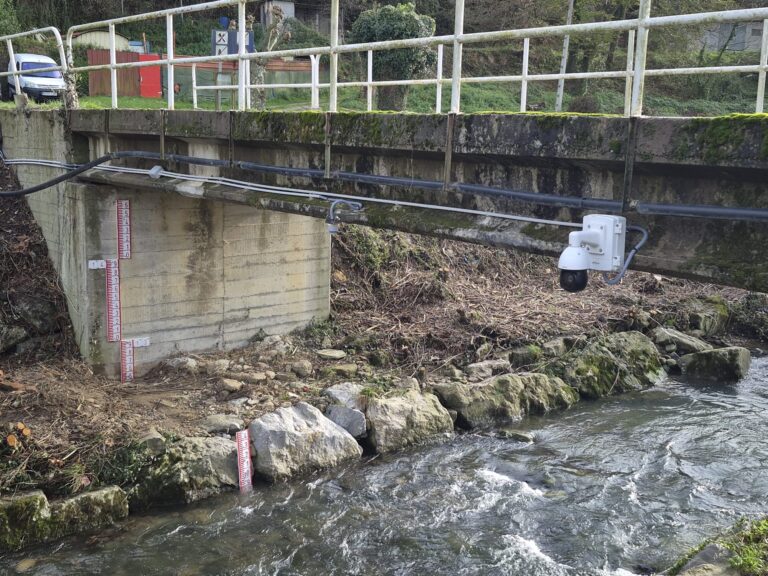 LA CONFEDERACIÓN HIDROGRÁFICA INSTALA UN SISTEMA DE MEDICIÓN DE CRECIDA DE RÍOS EN MIOÑO