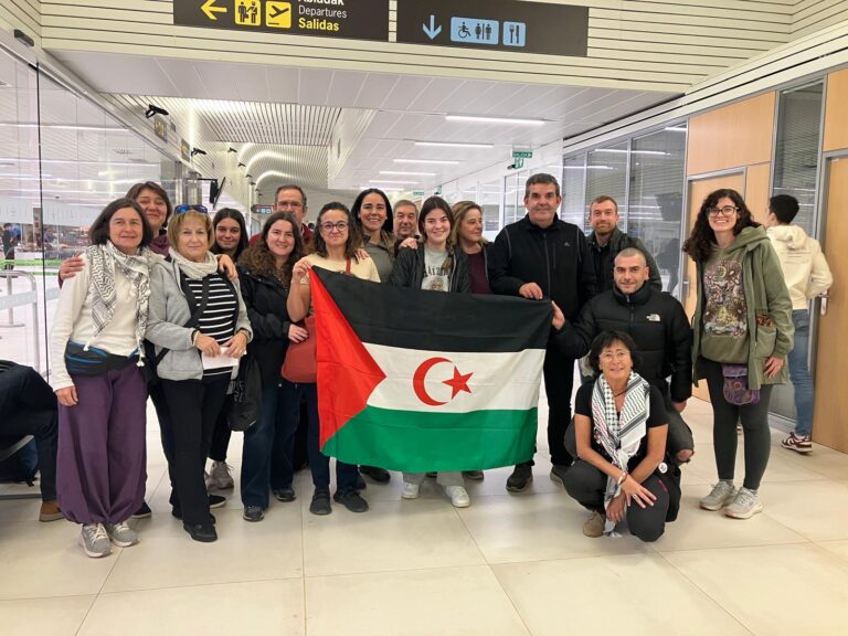 REPRESENTANTES DE CANTABRIA POR EL SAHARA, VOLUNTARIOS Y LA CONCEJALA CASTREÑA DE SERVICIOS SOCIALES, VIAJAN A LOS CAMPAMENTOS DE REFUGIADOS SAHARAUIS