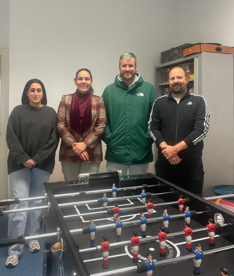 EL AYUNTAMIENTO DE CASTRO URDIALES AGRADECE AL ÁGORA CLUB DE FÚTBOL LA CELEBRACIÓN DE SU TORNEO SOLIDARIO Y LA DONACIÓN DE JUGUETES EN LA CAMPAÑA DE NAVIDAD