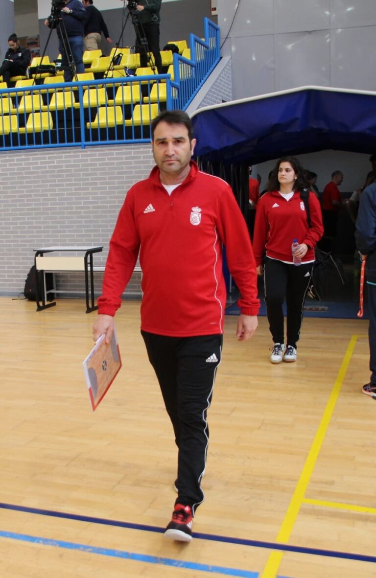 EL SELECCIONADOR CÁNTABRO DE FÚTBOL SALA FEMENINO SUB-16 ANALIZA LAS POSIBILIDADES DEL CONJUNTO CÁNTABRO DE CARA AL CAMPEONATO DE ESPAÑA QUE SE CELEBRARÁ EN CATALUÑA EL 17 DE FEBRERO